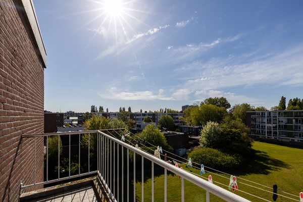 Medium property photo - Van der Waalsstraat 26, 3132 TM Vlaardingen